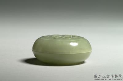 图片[2]-Jade round box with Indian lotus scrolls, Qing dynasty (1644-1911)-China Archive